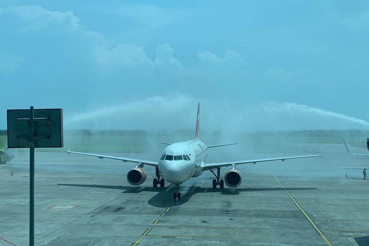 Penumpang Super Air Jet Jakarta Pekanbaru Terlantar