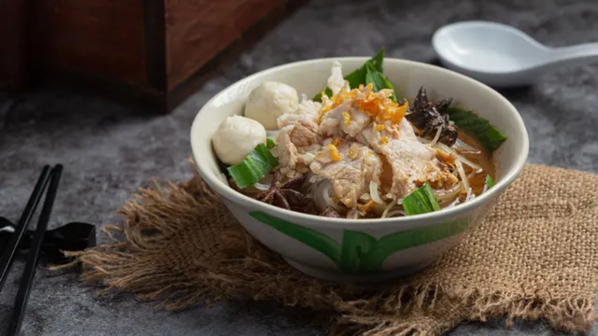 Mencicipi Bakso Malang Jaya Bersama, Kuliner Bakso Viral di Tangerang